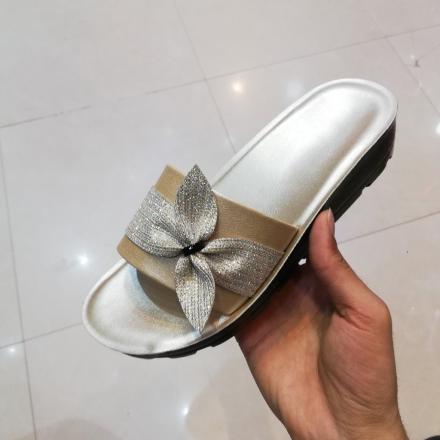 صفر تا صد صادرات دمپایی روفرشی 