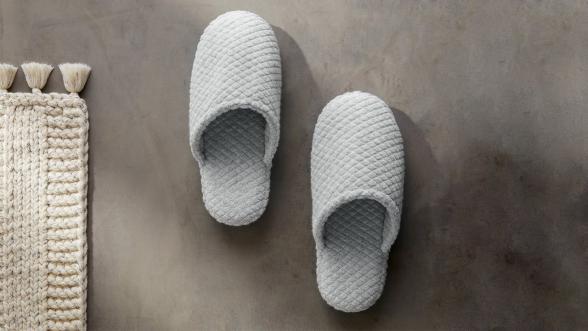 عرضه مستقیم دمپایی حوله‌ای ارزان قیمت 