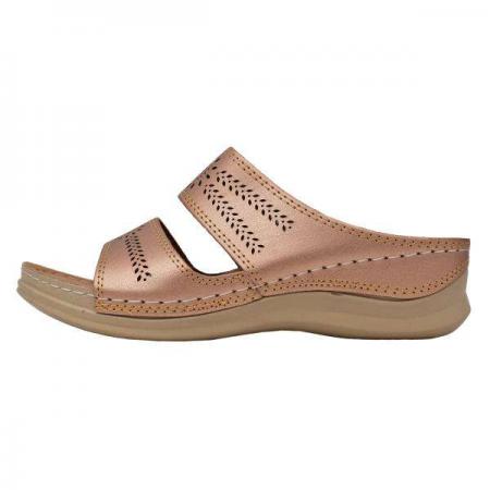 ویژگی انواع دمپایی چرم طبی زنانه