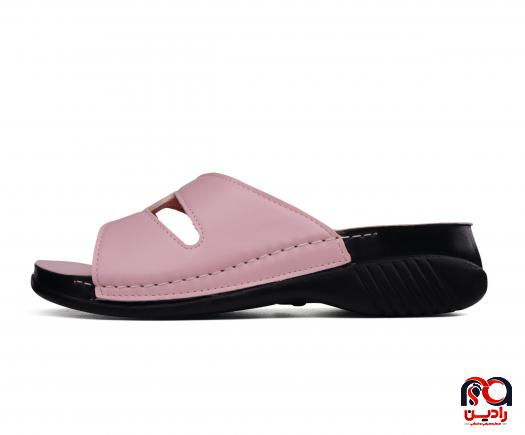 توزیع دمپایی چرم پاییز به سراسر کشور