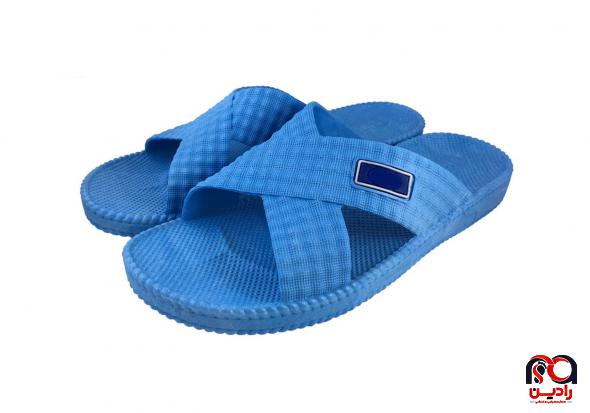 آشنایی با انواع دمپایی روفرشی پلاستیکی