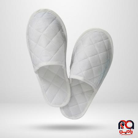 فروش ویژه دمپایی هتلی سفید به صورت عمده