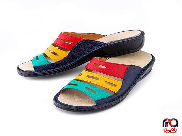 خصوصیات بهترین انواع دمپایی چرم دست دوز زنانه