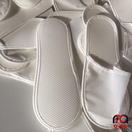 قیمت انواع دمپایی هتل در بازار داخلی 