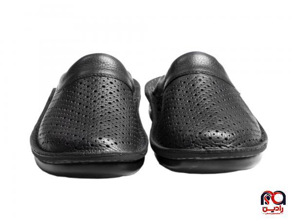 آشنایی مختصر با کیفیت دمپایی چرم